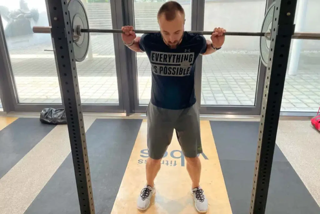 big3-squat-falsch-oben