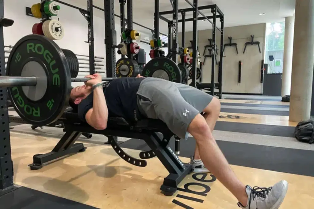 big3-bench-press-falsch-unten